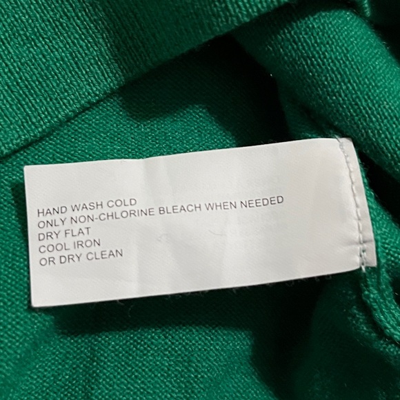 Banana Republic women’s XS cardigan, merino wool, brilliant jade green - Picture 10 of 10